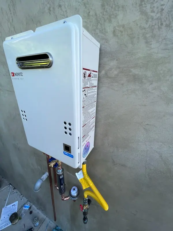 Tankless water heater installation for North Puyallup homes